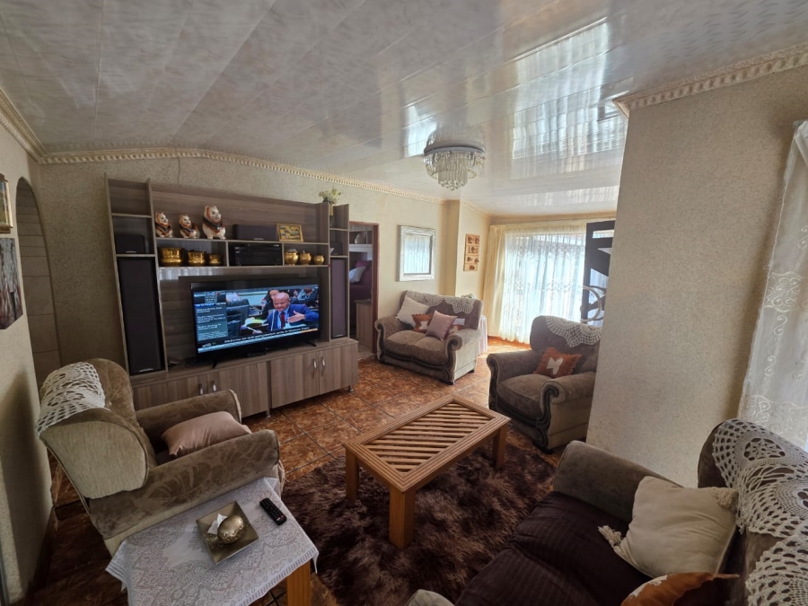 3 Bedroom Property for Sale in Old Location Free State